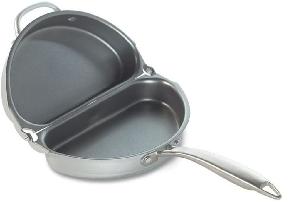 Nordic-Ware-8.4-Inches-Omelette-Pan-min