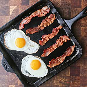fried eggs in lodge griddle pan